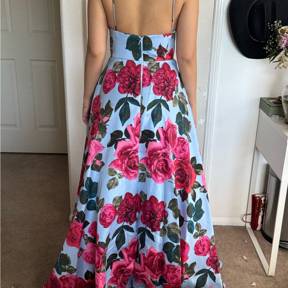 Floral Maxi Dress - Picture 3 of 10